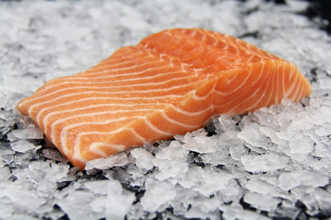 法羅群島鮭魚刺身8oz (冷凍包裝)  Fraeo Island Salmon Sashimi Grade (Frozen Pack) 8oz